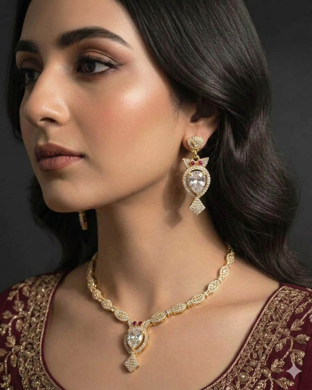 Gold Plated Teardrop & Crimson Stone Necklace Set