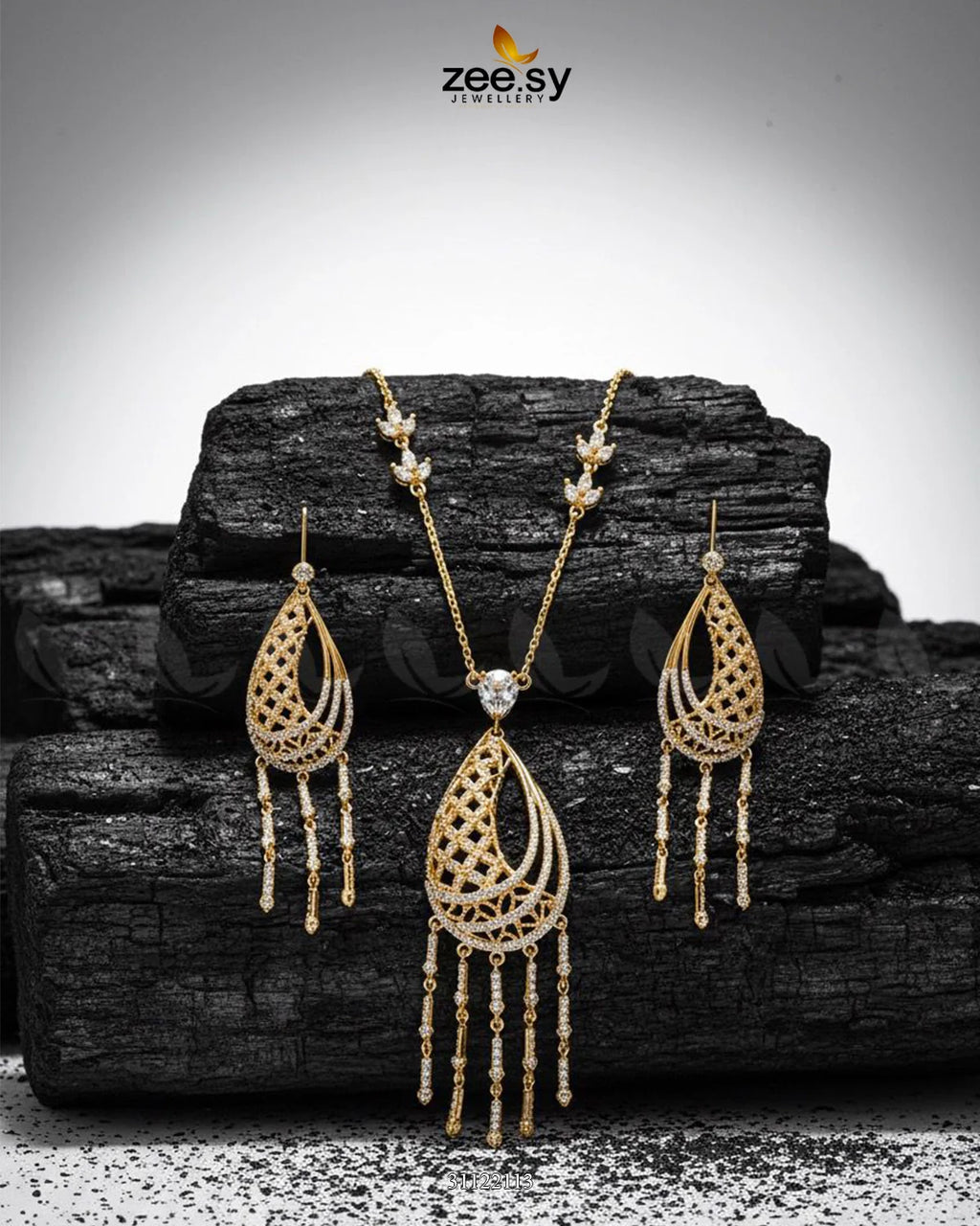 Cascade Dangle Necklace Set