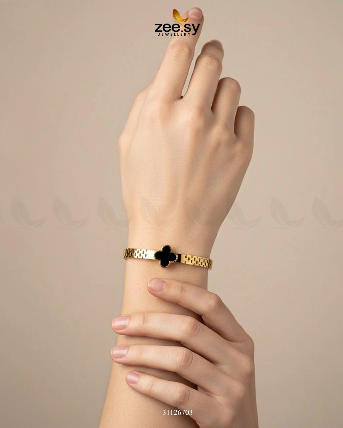 Clover Leaf Motif Bracelet