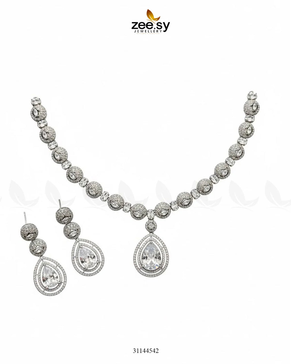 Elegant Heart Cluster Necklace Set