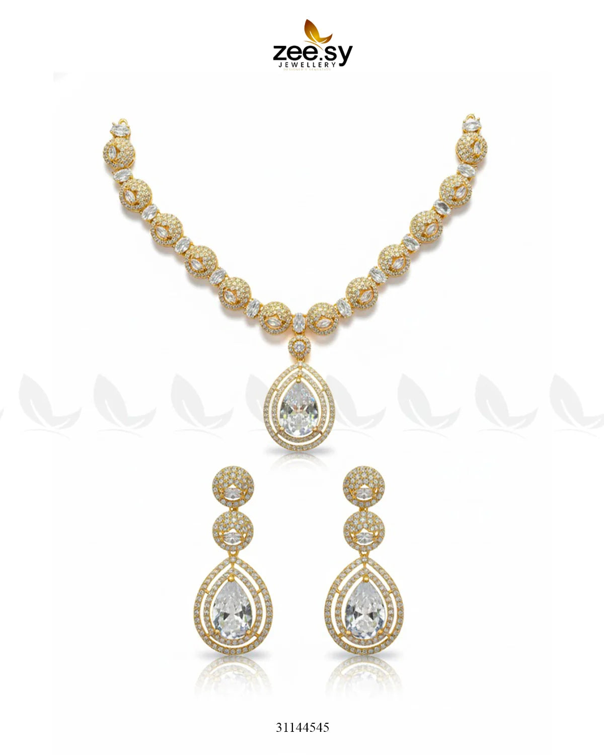 Elegant Heart Cluster Necklace Set