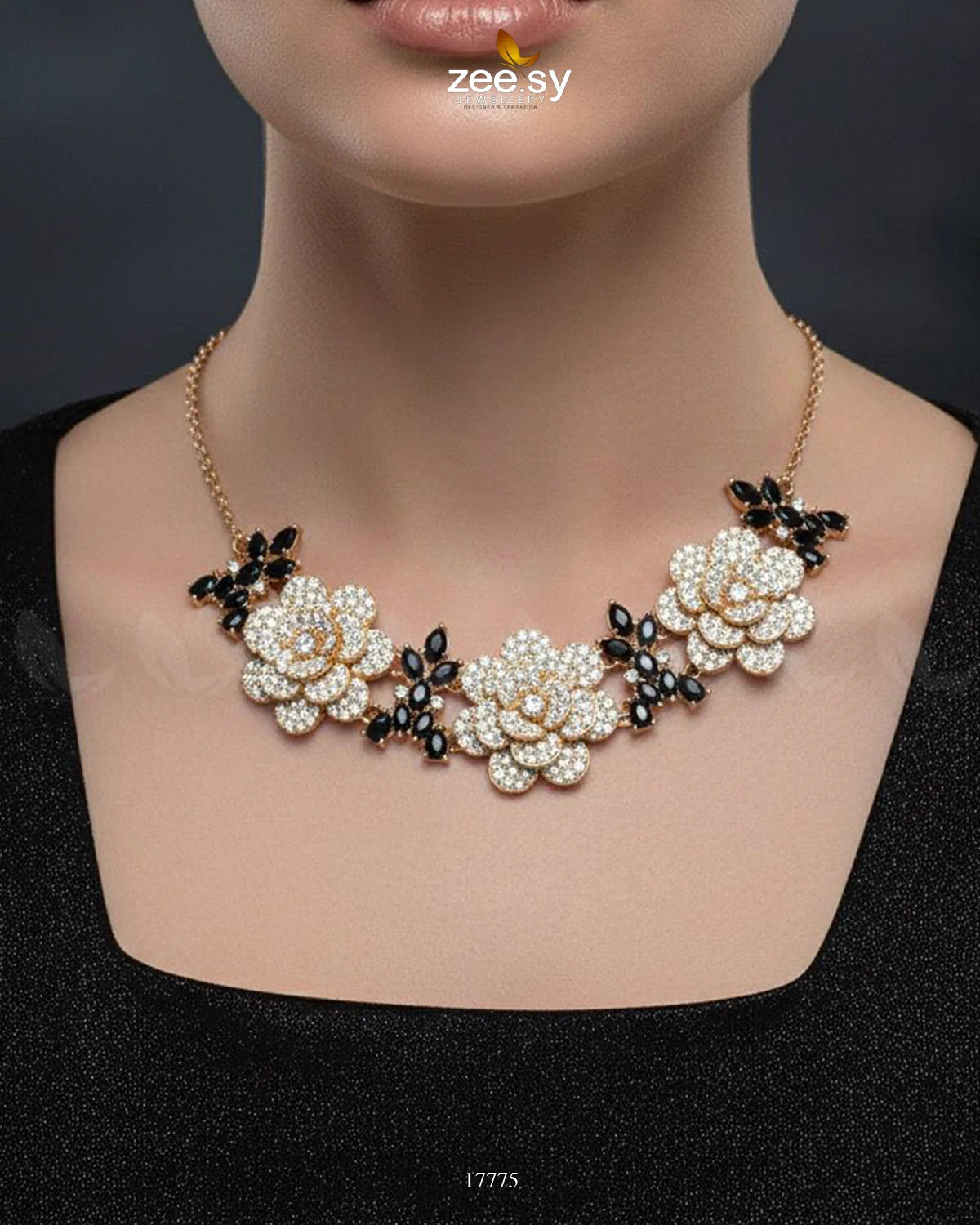 Classic Necklace Set
