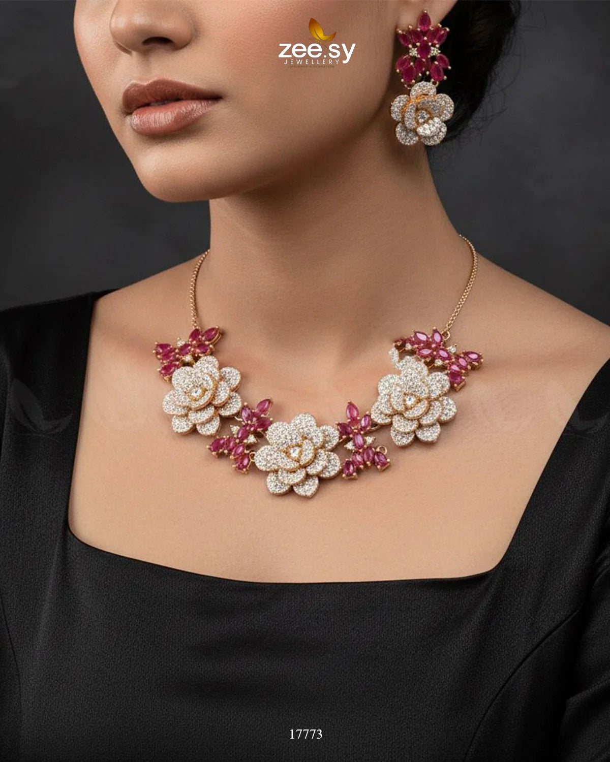 Classic Necklace Set