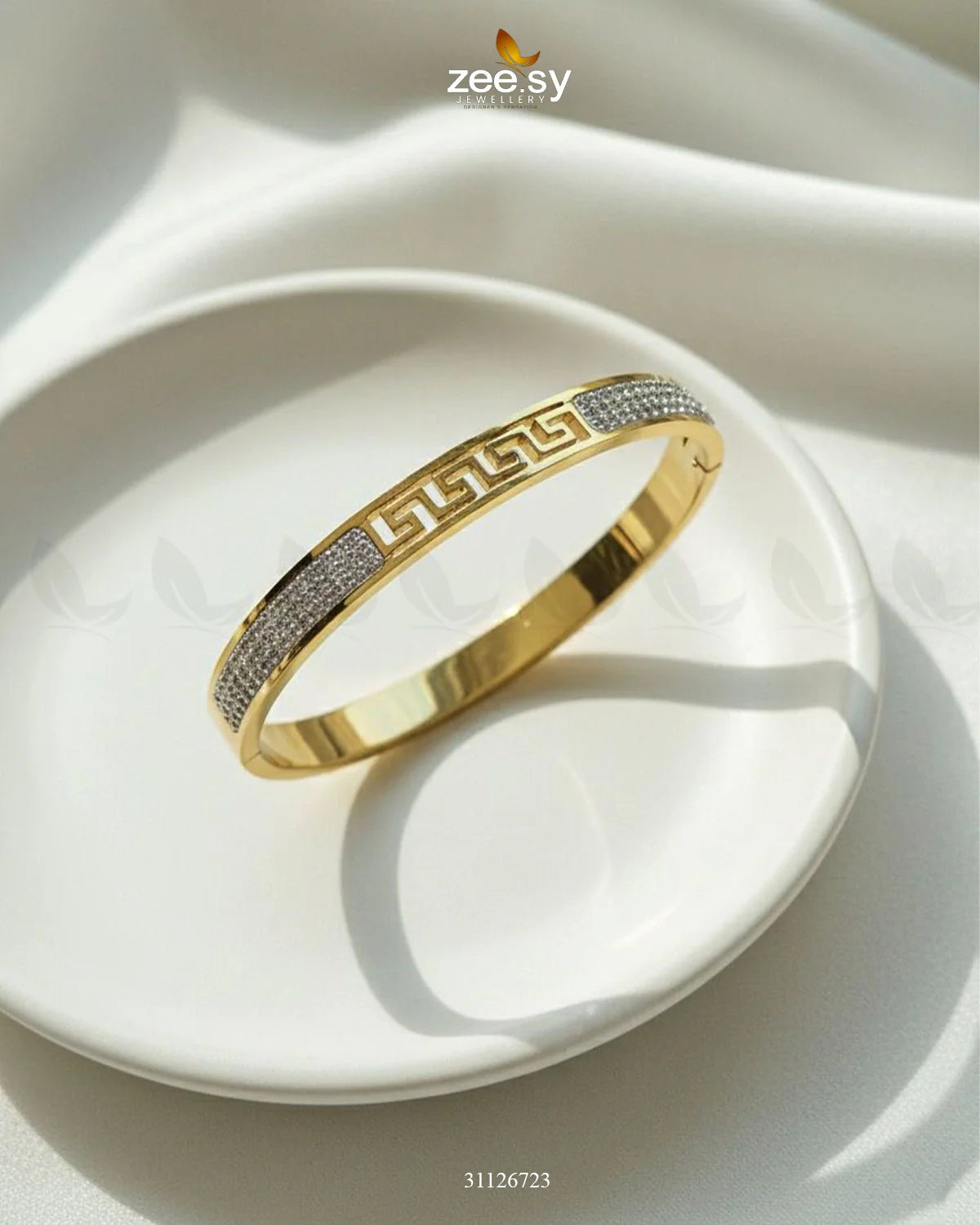 Geometric Pattern Cubic Zircon Bracelet