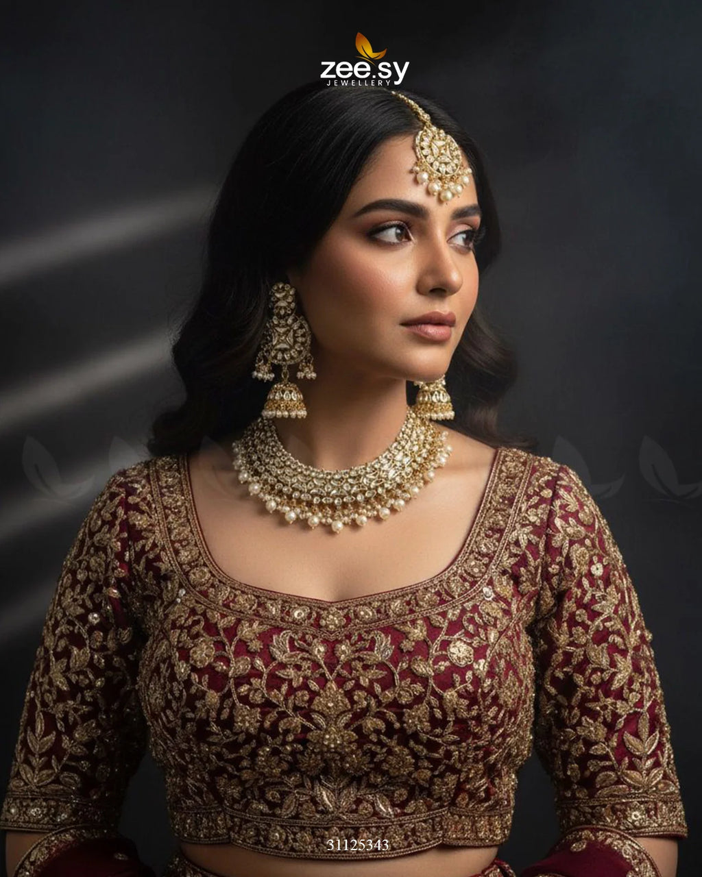 Gilded Perpetual Crystal Necklace Set