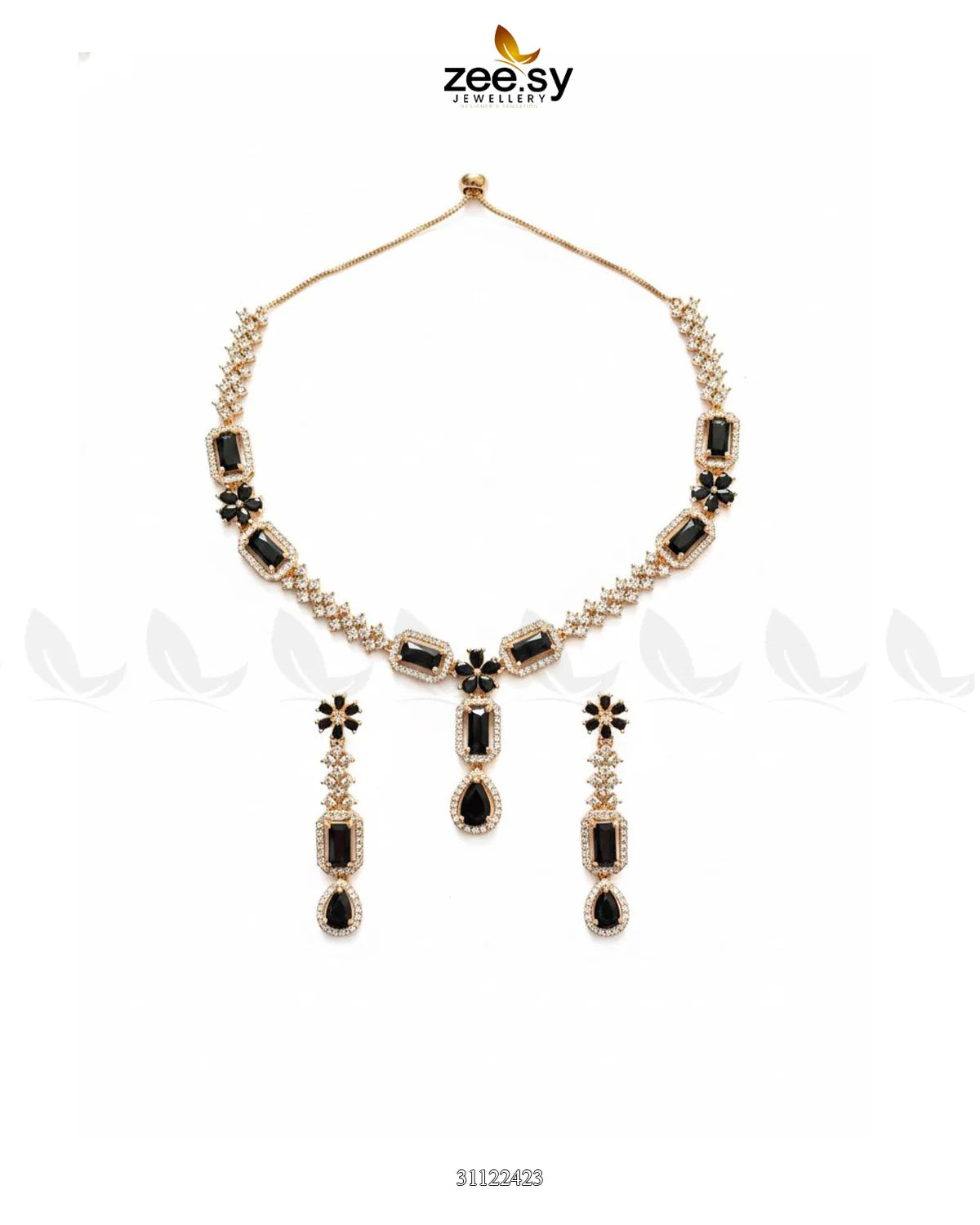 Destiny's Grand Oval Necklace Set