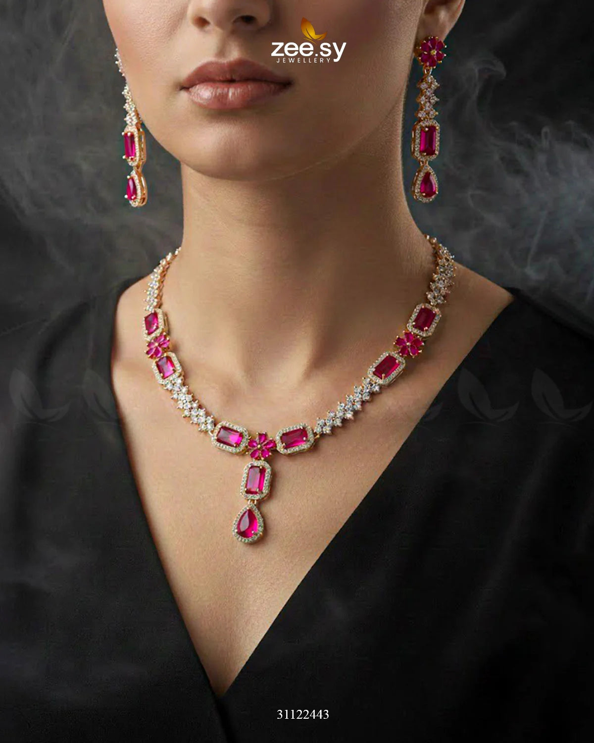 Destiny's Grand Oval Necklace Set