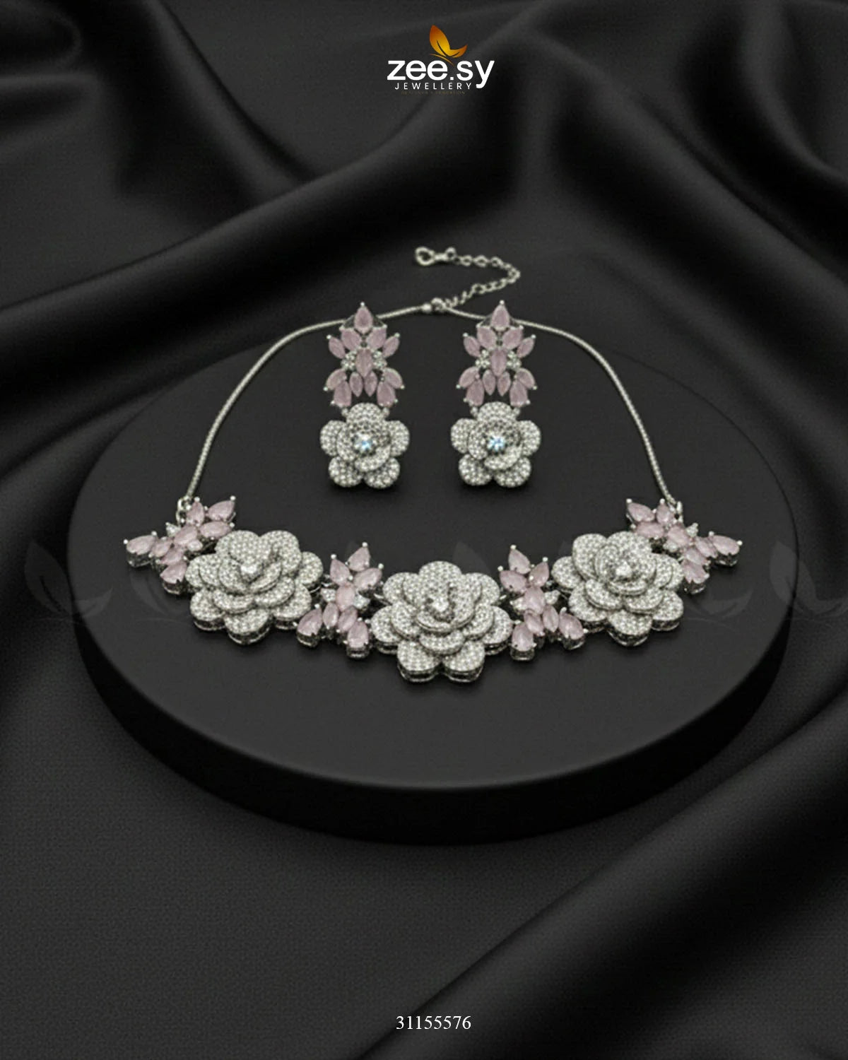 Classic Necklace Set