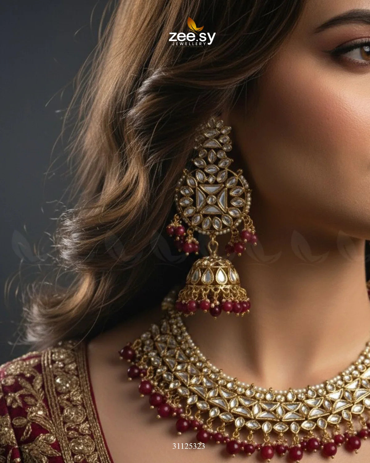 Gilded Perpetual Crystal Necklace Set